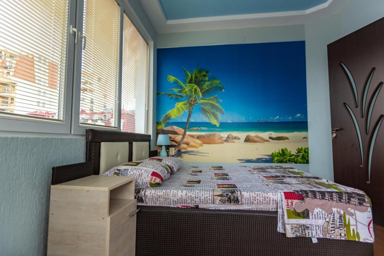 у приморского парка Apartament